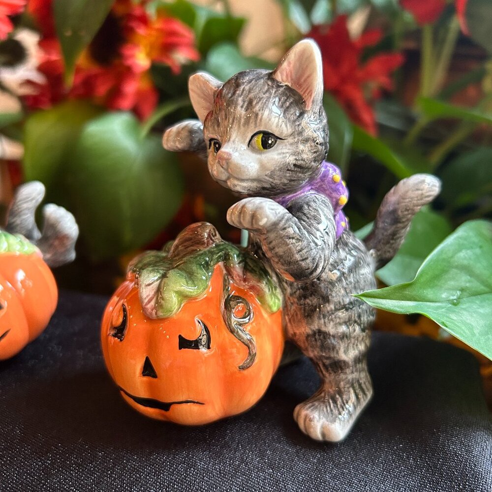 Retired Fitz and Floyd Halloween Kitty “Tumblers” Figurines – 2063/141 - Picture 3 of 14